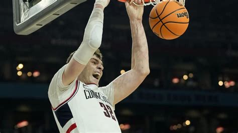 ncaa mvp odds|2024 Most Oustanding Player odds: Donovan Clingan, not Zach .